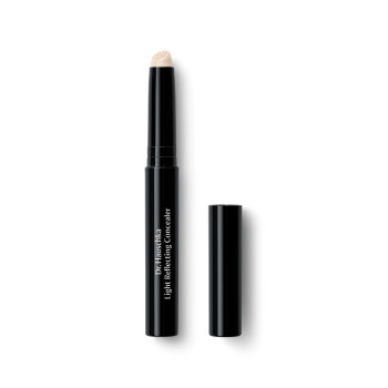 Dr. Hauschka Light Reflecting Concealer: le ombre di stanchezza vengono attenuate da riflessi di luce naturali