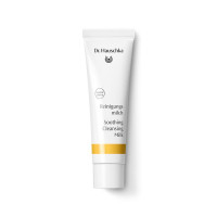 Anteprima: Dr. Hauschka Latte detergente: delicato trattamento detergente e struccante, protegge la pelle Anteprima: Dr. Hauschka Latte detergente: delicato trattamento detergente e struccante, protegge la pelle