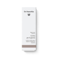 Anteprima: Dr. Hauschka Crema per il Giorno Rigenerante Intensiva Anteprima: Dr. Hauschka Crema per il Giorno Rigenerante Intensiva