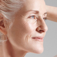 Anteprima: Dr. Hauschka Crema per il Giorno Rigenerante Intensiva Anteprima: Dr. Hauschka Crema per il Giorno Rigenerante Intensiva