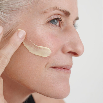 Dr. Hauschka Crema per il Giorno Rigenerante Intensiva