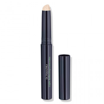 Dr. Hauschka Light Reflecting Concealer: le ombre di stanchezza vengono attenuate da riflessi di luce naturali Dr. Hauschka Light Reflecting Concealer Ombre di stanchezza Occhiaie